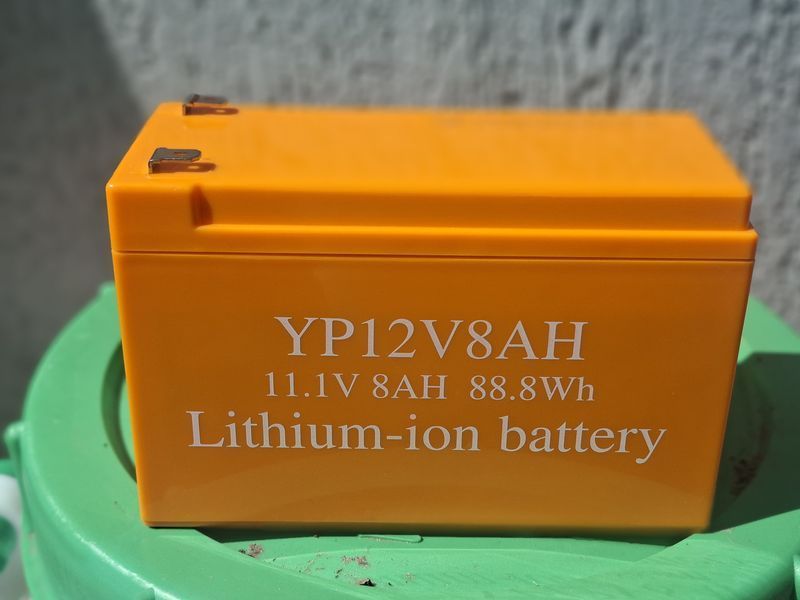 Акумулятор літій-іонний (Li-ion) для обприскувача 12V 8AH 3076363802 фото